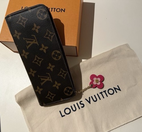 Louis vuitton - ✨️,