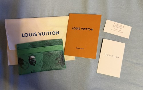 Loui vuitton card holder - card,