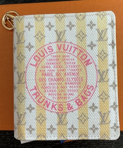 Louis vuitton charmes - louis,